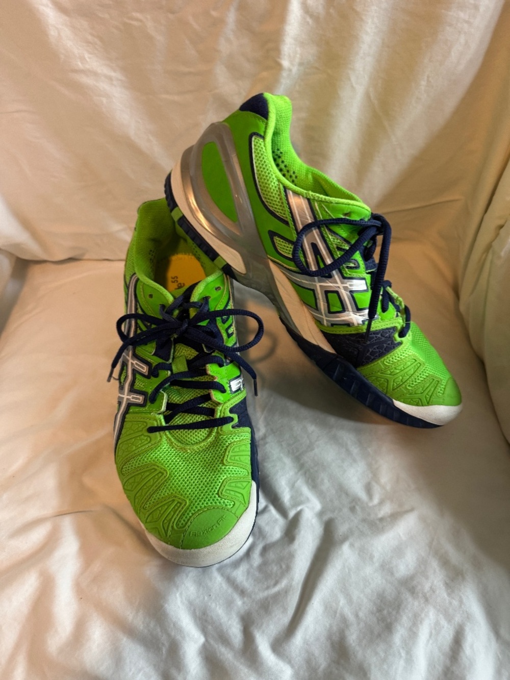 MEN'S ASICS GEL - RESOLUTION 5 - TENNIS SHOES - SIZE 9.5